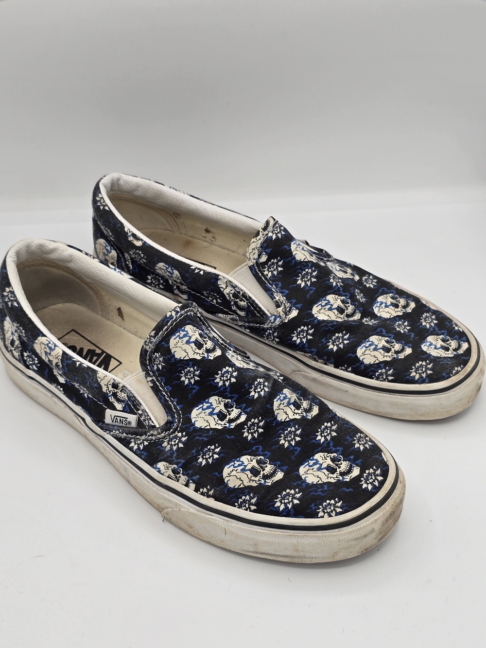 Vans Black Blue Skull Floral Classic Slip-On Skate Shoes - Picture 6 of 12